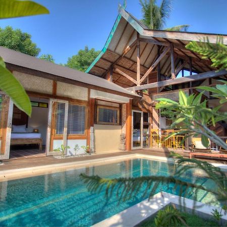 Apalagi Villas Гили Еър Екстериор снимка
